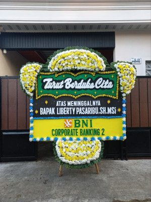 Papan Bunga Duka di Winong